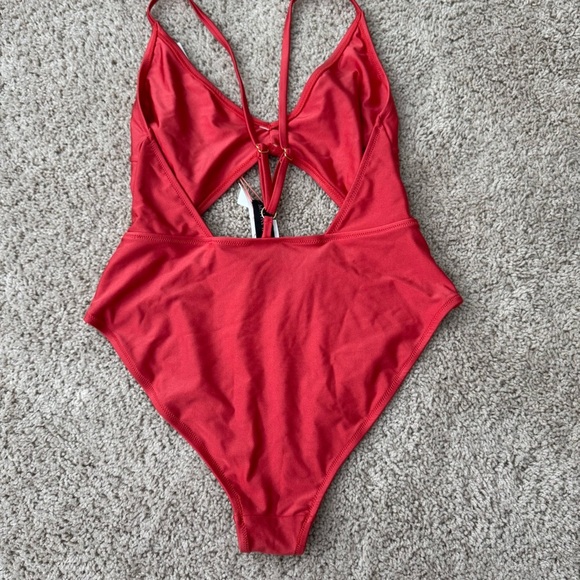 NWT MINKPINK Coral Reef Cut Out One Piece Swimsuit Size Large - Picture 7 of 10